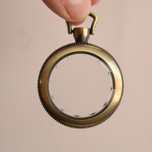 Pocket Watch Case 1.5" Steampunk Retro, Gold Tone or Brass Beveled Glass Front - Picture 7 of 10